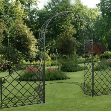 Bagatelle Garden Arch with Fence